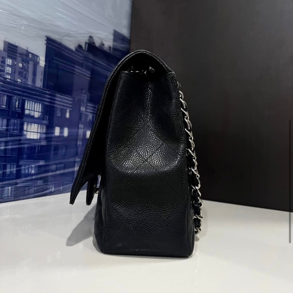 Chanel Maxi - Picture 5 of 6